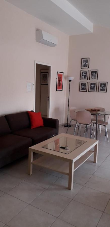 Casa Del Mar - Beautiful Two Bedroom Penthouse Apartment Sainte-Maxime Exterior photo